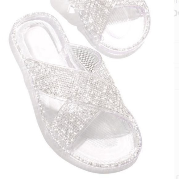 !! NEW !! Embellished Criss Cross Jelly Slides in Nude - Picture 5 of 7